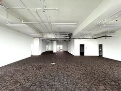 Woods Square (D25), Office #447766321